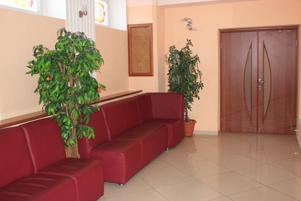 Ust-Kamenogorsk Hotel Ustʼ-Kamenogorsk Exterior foto
